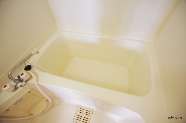 クレアート新大阪パンループ　仲介手数料無料の浴室