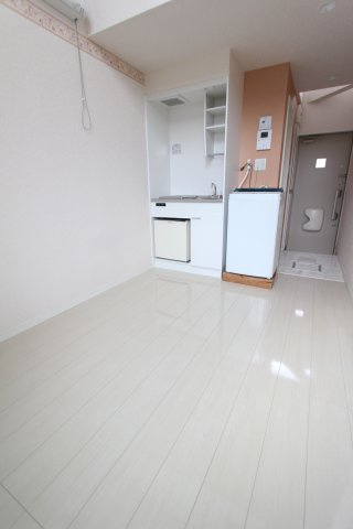 さくら新子安の居間・リビング|1Ｆの参考写真です。