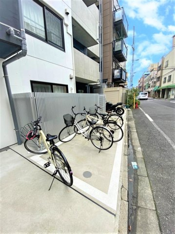 ラシクラス日暮里のその他共用部分|駐輪場