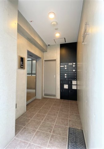 「防音マンション」Az Music 新宿御苑のその他共用部分|メールボックスと宅配ボックスです