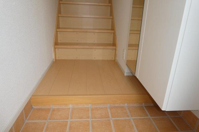 シェモアＢのトイレ|トイレ棚