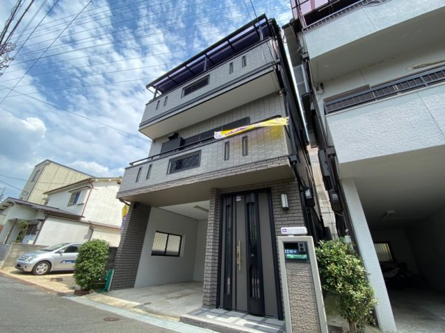 交野市私部４丁目　一戸建ての外観|■コンビニまで歩いて１分♪♪