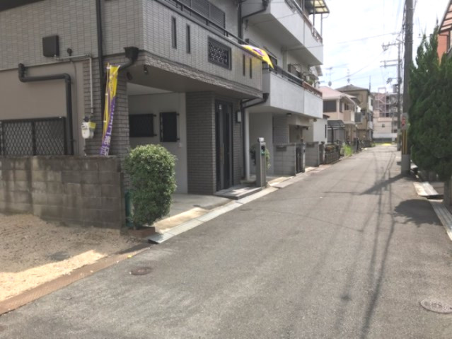 交野市私部４丁目　一戸建ての前面道路含む現地写真|■周りは閑静な住宅街です♪♪