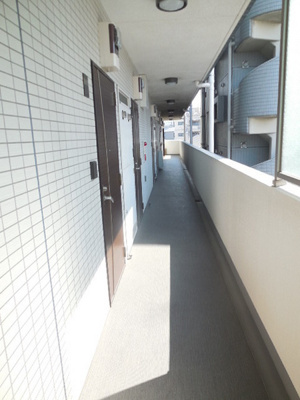 【その他共用部分】 | バレーヌＹ＆Ｋ | 共用廊下
