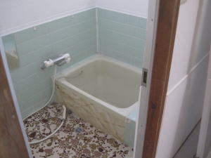 明洋一戸建の浴室