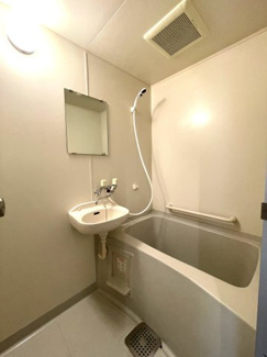 【浴室】 | アドレ国立