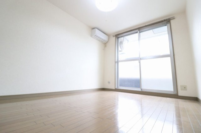 【内装】 | アドレ国立