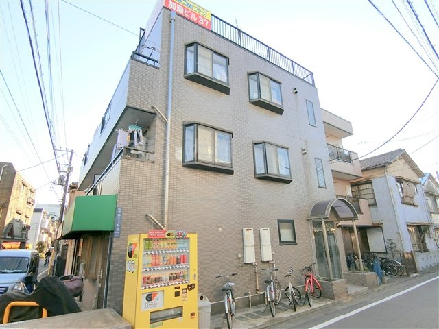 プラーズ蒲田の外観