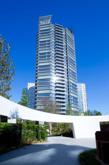 【外観】 | コンフォリア新宿イーストサイドタワー