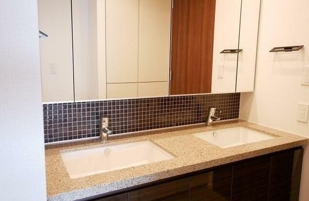 【独立洗面台】 | コンフォリア新宿イーストサイドタワー