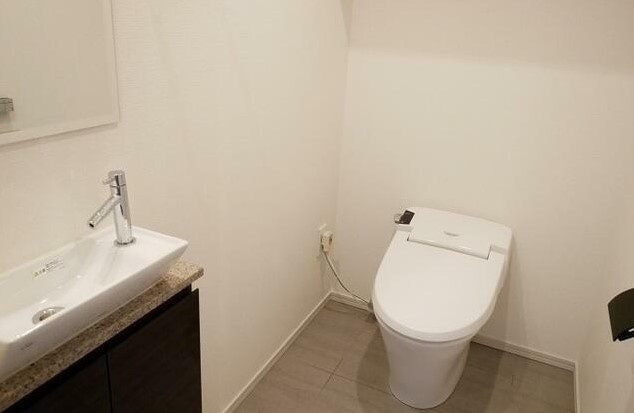 【トイレ】 | コンフォリア新宿イーストサイドタワー