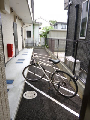 【その他共用部分】 | ニューステージ船橋 | 駐輪場