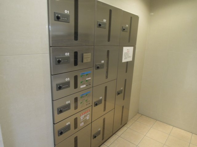 フレリア志比口のその他共用部分|とっても便利な宅配BOXもあります