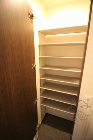 D-room Futaba2の玄関
