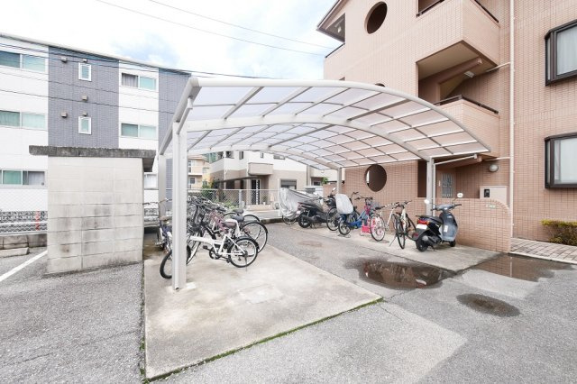 ベルグラン古市2の設備|ベルグラン古市2　305号室
駐輪場