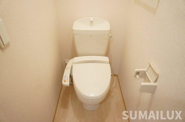 合志市須屋のアパートのトイレ
