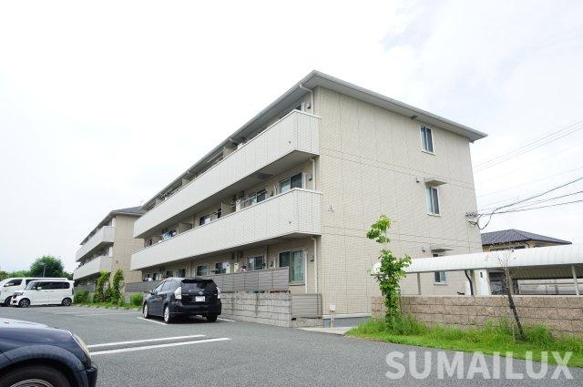 合志市須屋のアパートの外観