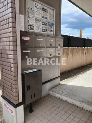 【エントランス】 | アルバ・フローレスタ | 建物の内部です