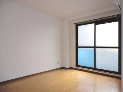 【居間・リビング】 | グレースフルレジデンス阿倍野 | 洋室8帖