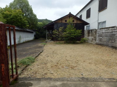 【周辺】 | 黒井倉庫 | 南側からの眺め