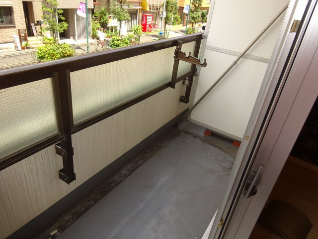 グローリア初穂小岩のバルコニー