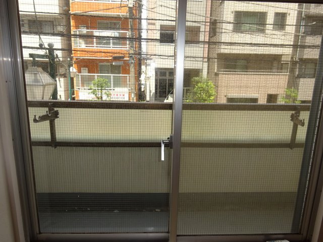 グローリア初穂小岩のバルコニー