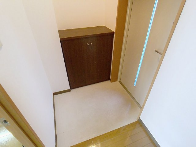 ハイデンスニーズの玄関