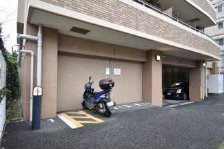 【その他共用部分】 | 敷地内バイク置場