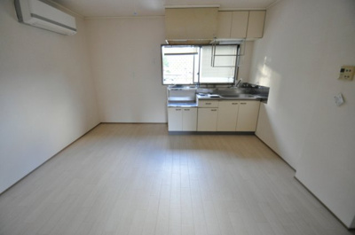 【居間・リビング】 | ノーブルハイム