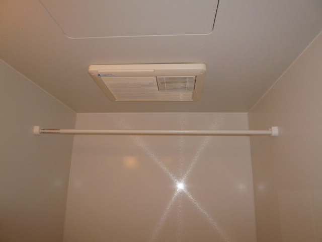 メロウ　グローブＥの浴室|浴室乾燥機