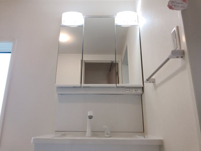 【洗面所】 | ルナーレ