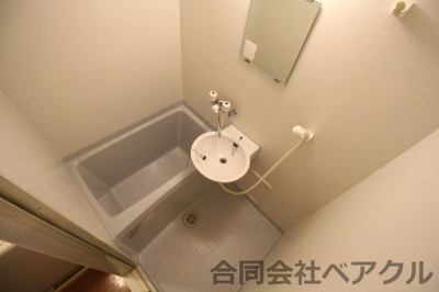 【浴室】 | レオパレスシャルマンゾーン照杉