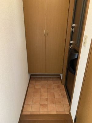 【玄関】 | リビングタウン堅田　Ｃ棟 | ※写真はC101号室です