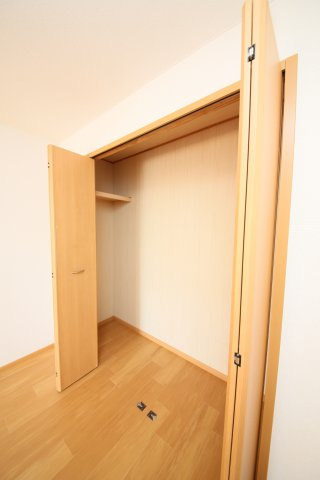 ジュネスアノンθの収納