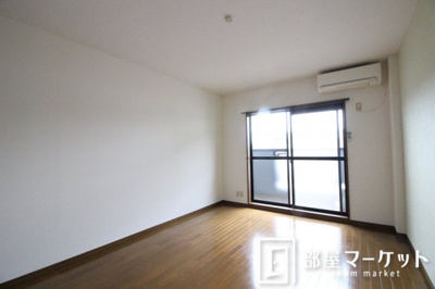 【居間・リビング】 | ジョイフル音貝 | 同型タイプ