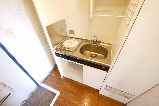 メゾン・ドゥ・クリヨンのキッチン