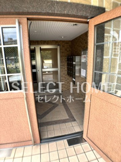 【エントランス】