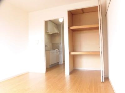 ハイツプレステージの子供部屋|洋室