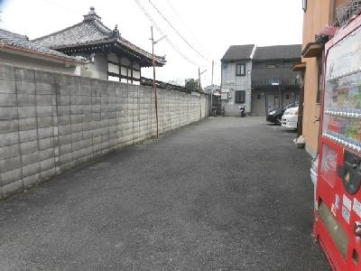 ハイツプレステージのエントランス