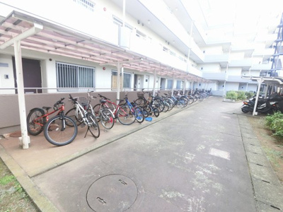 【その他共用部分】 | 上大岡セントラルハイツB棟 | 駐輪場