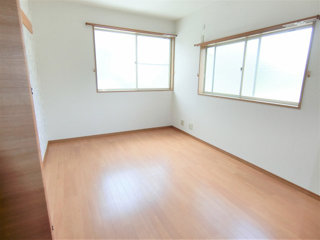 モンパレスAの洋室