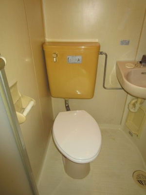 【トイレ】 | シャトー高木 | 使いやすいトイレです