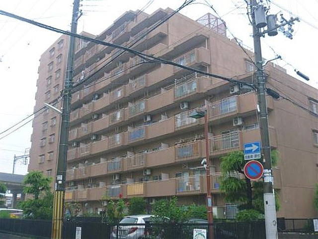 明石ダイヤハイツの外観|現在大規模改修工事中です　　２０２１年1月には綺麗にリフレッシュ工事