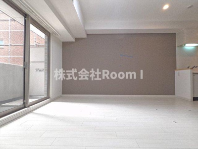 【居間・リビング】 | レオンコンフォート北浜 | 使いやすい居間です