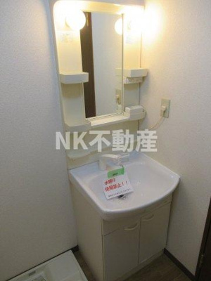 【洗面所】 | プルーデンス（吉田賃貸） | 忙しい朝には欠かせない洗面所です