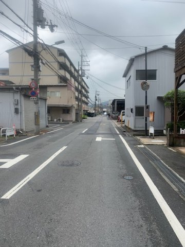 門真市島頭4丁目中古戸建の前面道路含む現地写真