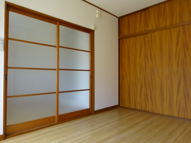 サンコーポの居間・リビング