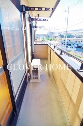 ロイヤルガーデンⅡのバルコニー|※上階の写真になります