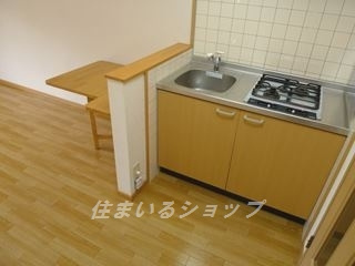 広島市安佐北区深川３丁目の賃貸マンションのキッチン|２口ガスコンロ付き