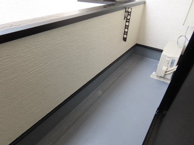 セレニティ加島４丁目Ａ棟のバルコニー